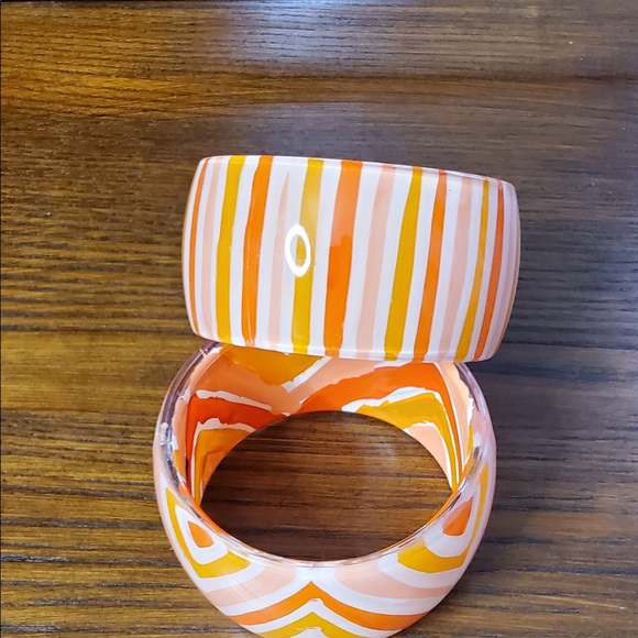 Bracelets - Picture 1 of 2